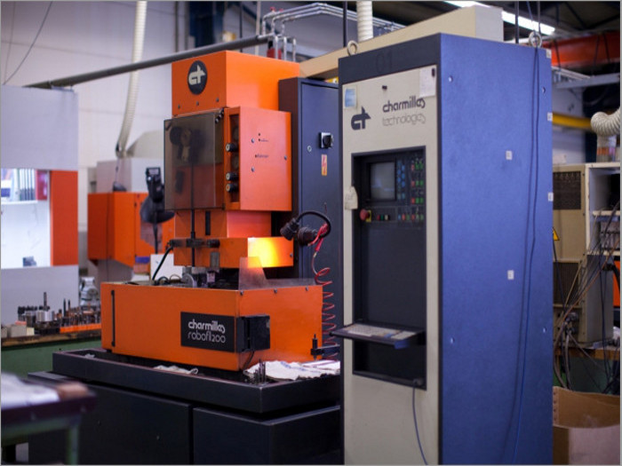 WEDM machine